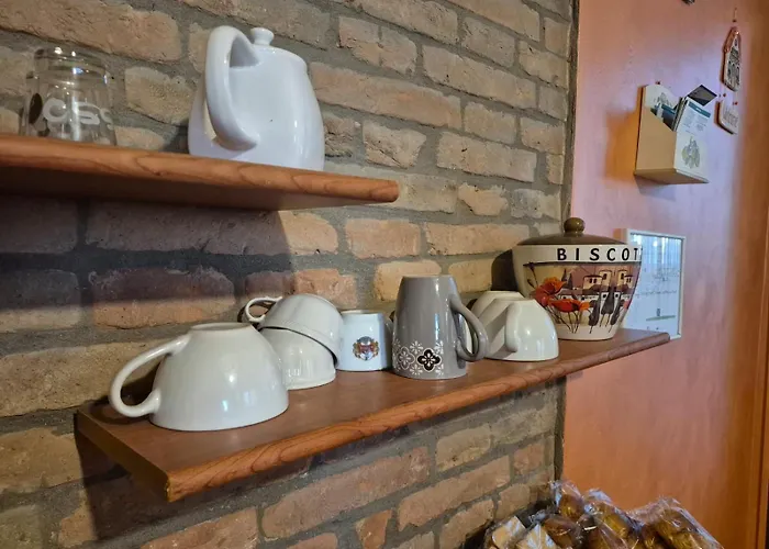 לינה וארוחת בוקר Trava 3*