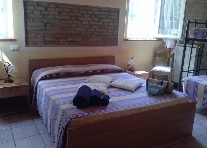 לינה וארוחת בוקר Trava Portoverrara